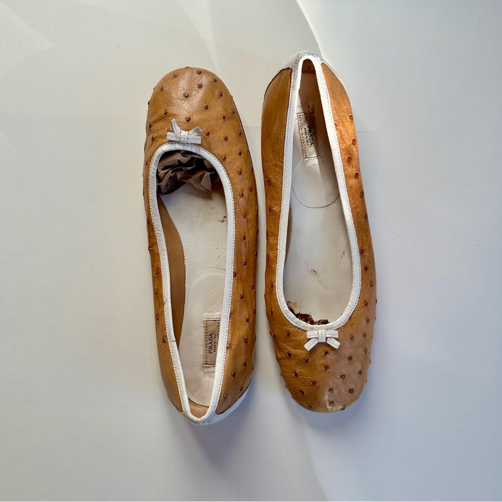 VINTAGE PRADA BALLET FLATS